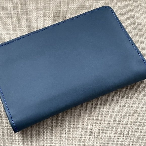 Handmade Passport Holder Genuine Leather Blue BiFold Card Holder Travel Wallet - Picture 4 of 10